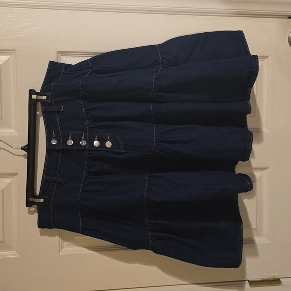 Plus Button Front Ruffle Hem Denim Skirt - Picture 4 of 5